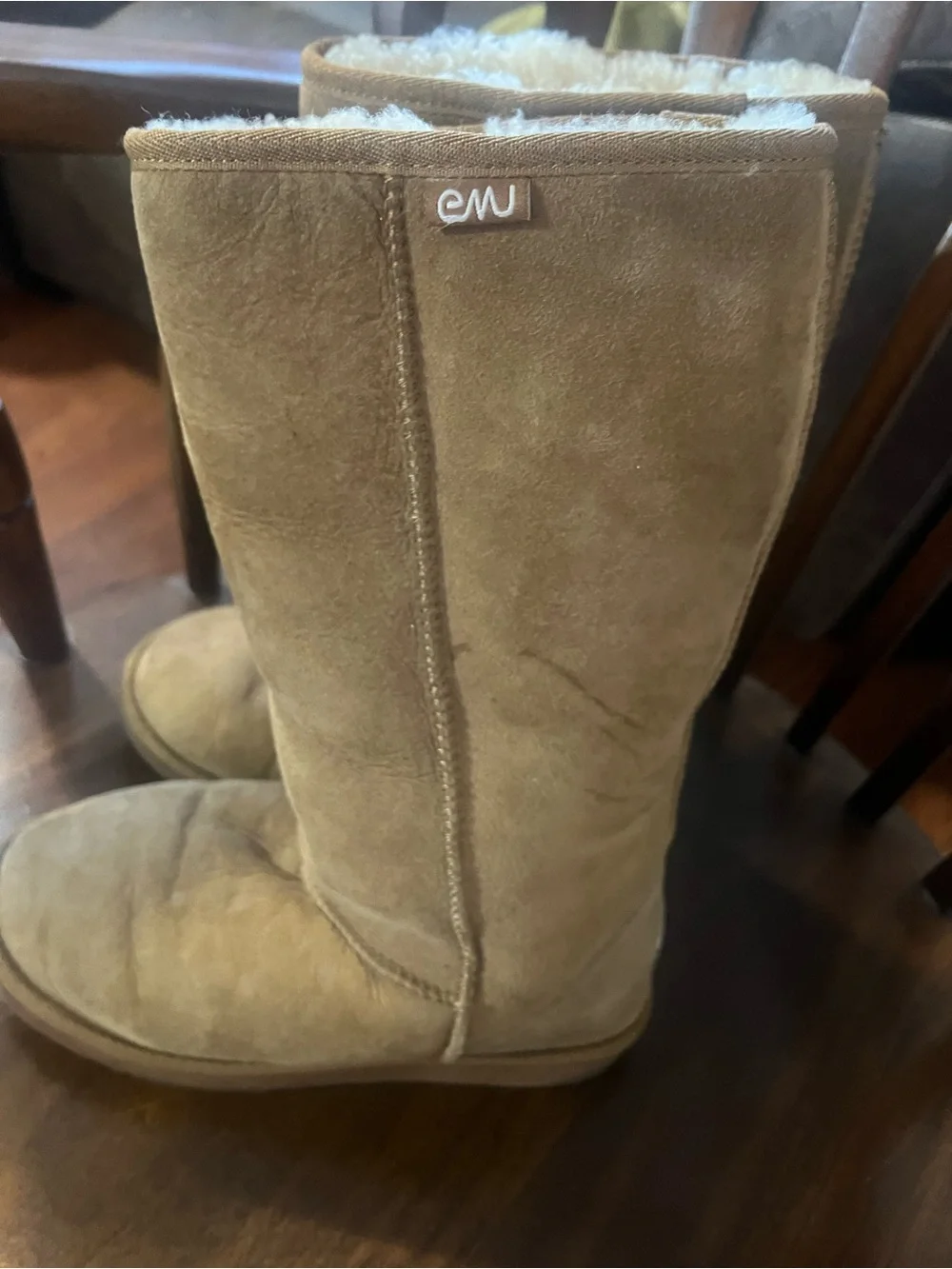 Emu Women's Short Winter Boots in Brown
